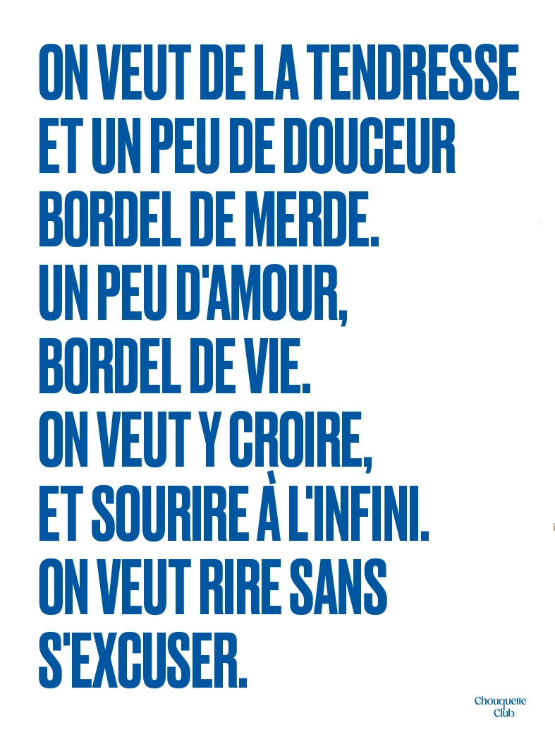 mantra écrit dessus en bleu