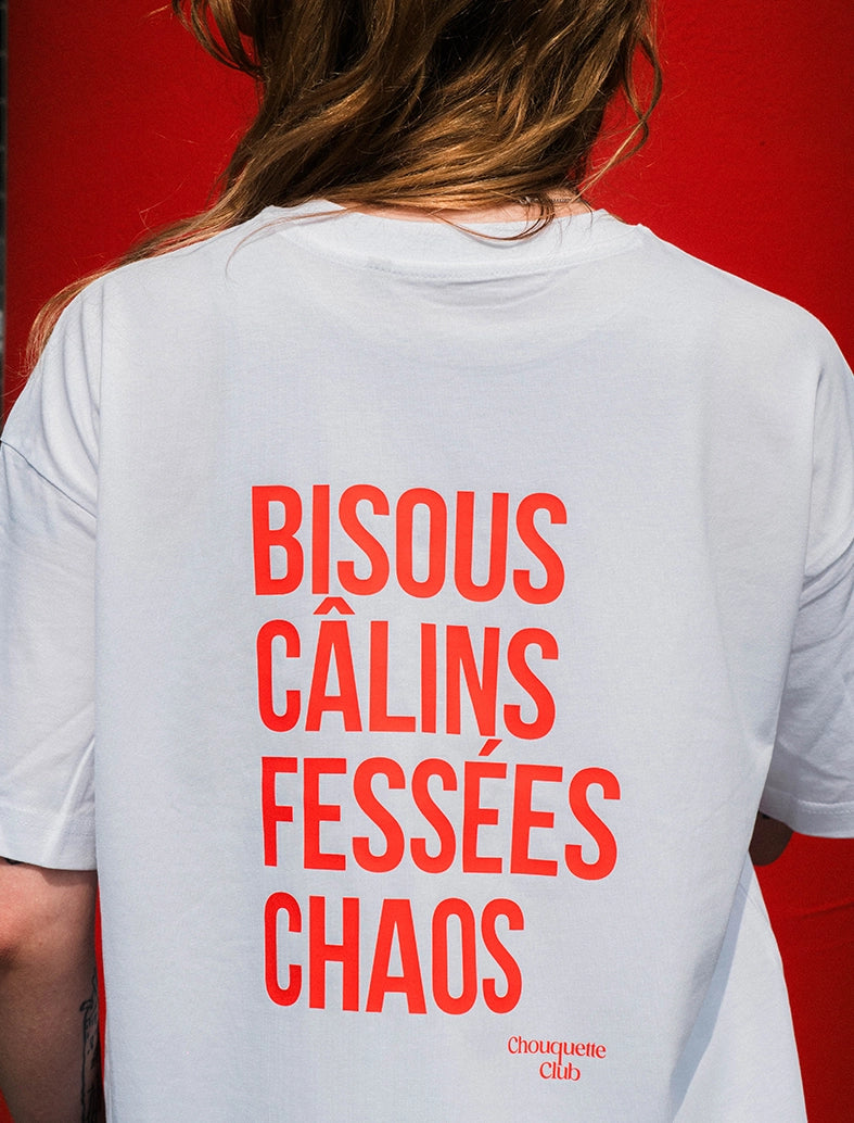 Tee-shirt femme "Bisous câlins fessées chaos" Chouquette Club