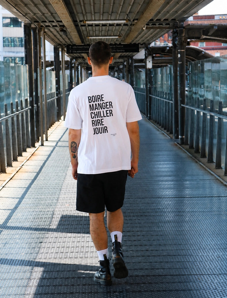 Tee-shirt homme "Boire manger chiller rire jouir"